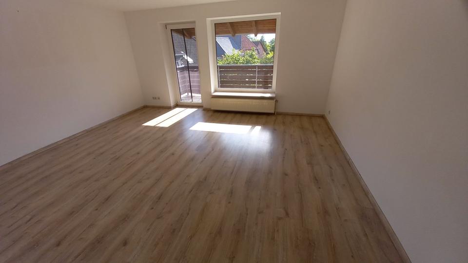 Etagenwohnung Lehrte - 5 Zimmer, 105 m&sup2;, 890&euro; | Angebot:21434317
