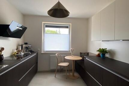 Wohnung Langenhagen Engelbostel - 3 Zimmer, 84 m&sup2;, 1.350&euro; | Angebot:26611289
