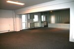 Ideal für Handwerksbetrieb - Büro - mit 4 PKW Stellplätzen... !!!