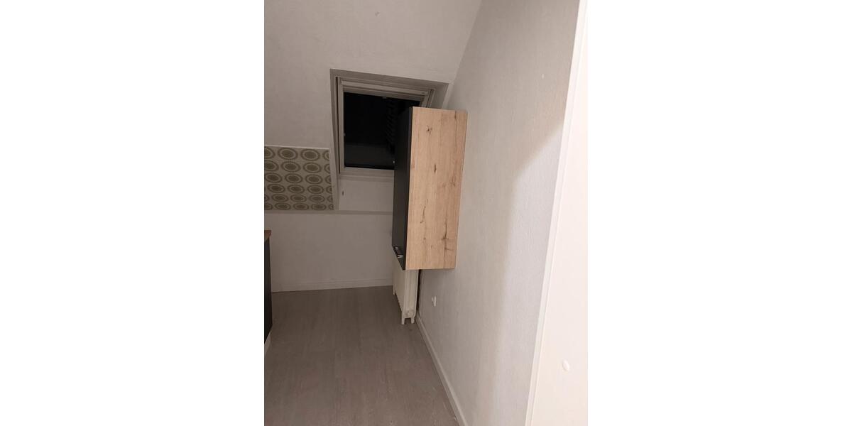 Dachgeschoßwohnung Pattensen - 1 Zimmer, 30 m&sup2;, 560&euro; | Angebot:26684083