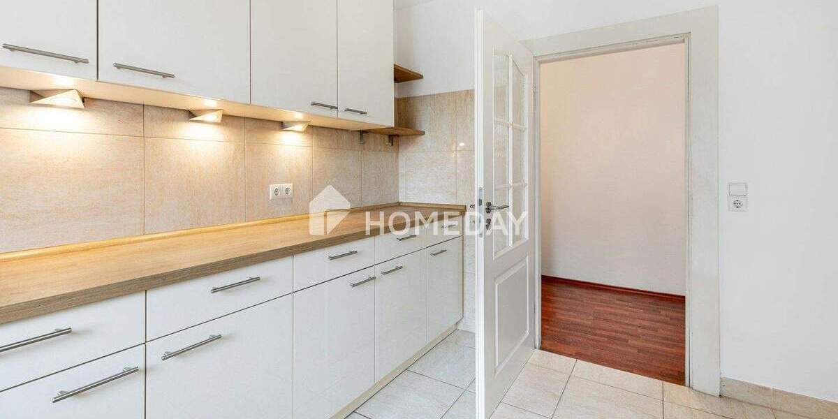 Leerstehendes Ein- bis Zweifamilienhaus mit Keller in Bothfeld 8 zimmer