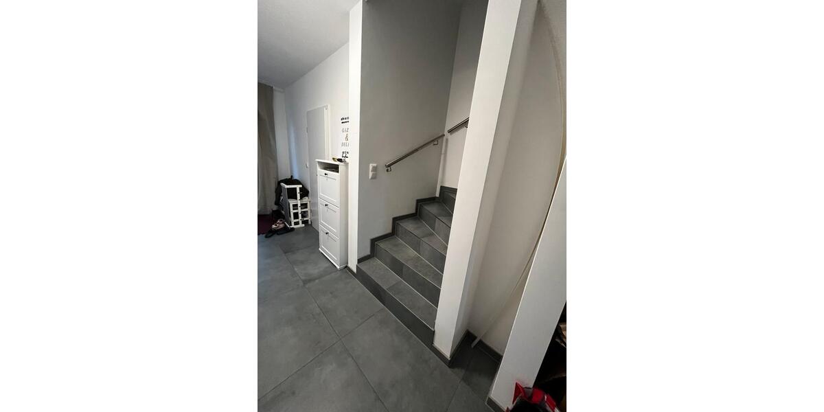 BURGDORF OT OTZE - NEUWERTIGES REIHENMITTELHAUS IN BESTER LAGE 5 zimmer