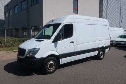 Mercedes-Benz Sprinter 182.507 km 15.900 &euro; Hannover 30179