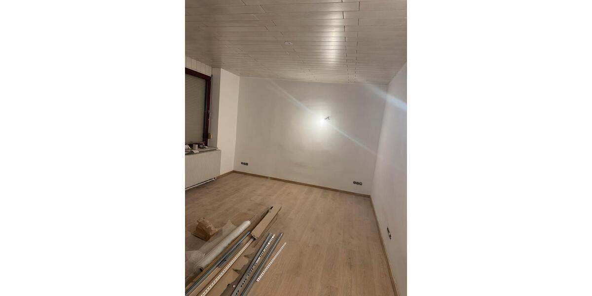 Einfamilienhaus Lehrte - 7 Zimmer, 200 m&sup2;, 2.600&euro; | Angebot:26215915