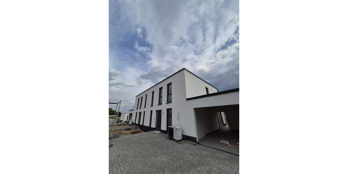 Doppelhaushälfte Neubau in GehrdenNorthen 5 zimmer