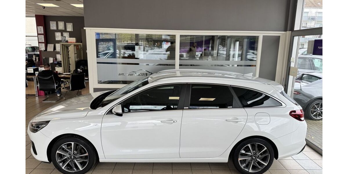 Hyundai i30 98.555 km 16.990 &euro; Hannover 30419