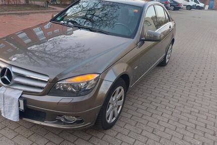 Mercedes-Benz C 250 197.683 km 5.500 &euro; Hannover 30657