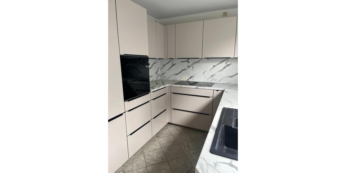 Doppelhaushälfte Hannover - 3 Zimmer, 175 m&sup2;, 1.800&euro; | Angebot:26665679
