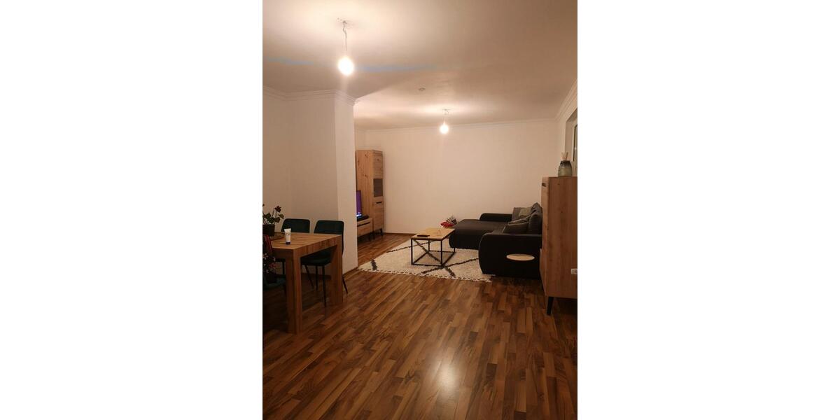 Etagenwohnung Hannover Herrenhausen-Stöcken - 3.5 Zimmer, 100 m&sup2;, 1.000&euro; | Angebot:26634947