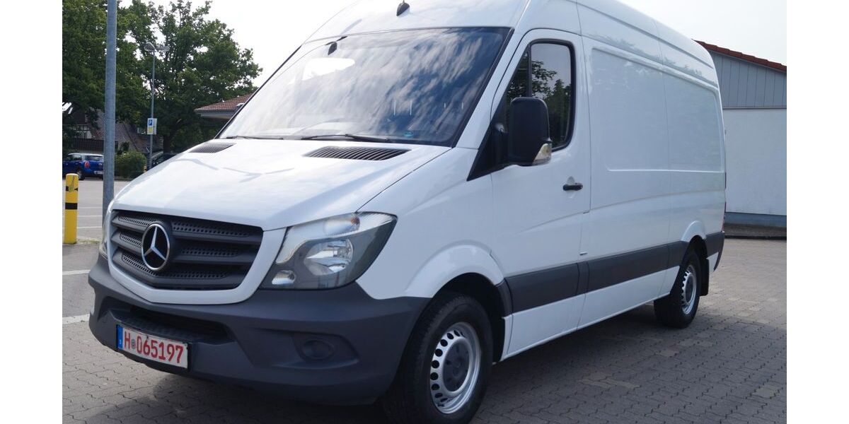 Mercedes-Benz Sprinter 152.000 km 12.890 &euro; Langenhagen 30853