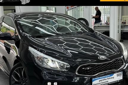 Kia ceed / Ceed 184.000 km 8.880 &euro; Fuhrberg 30938