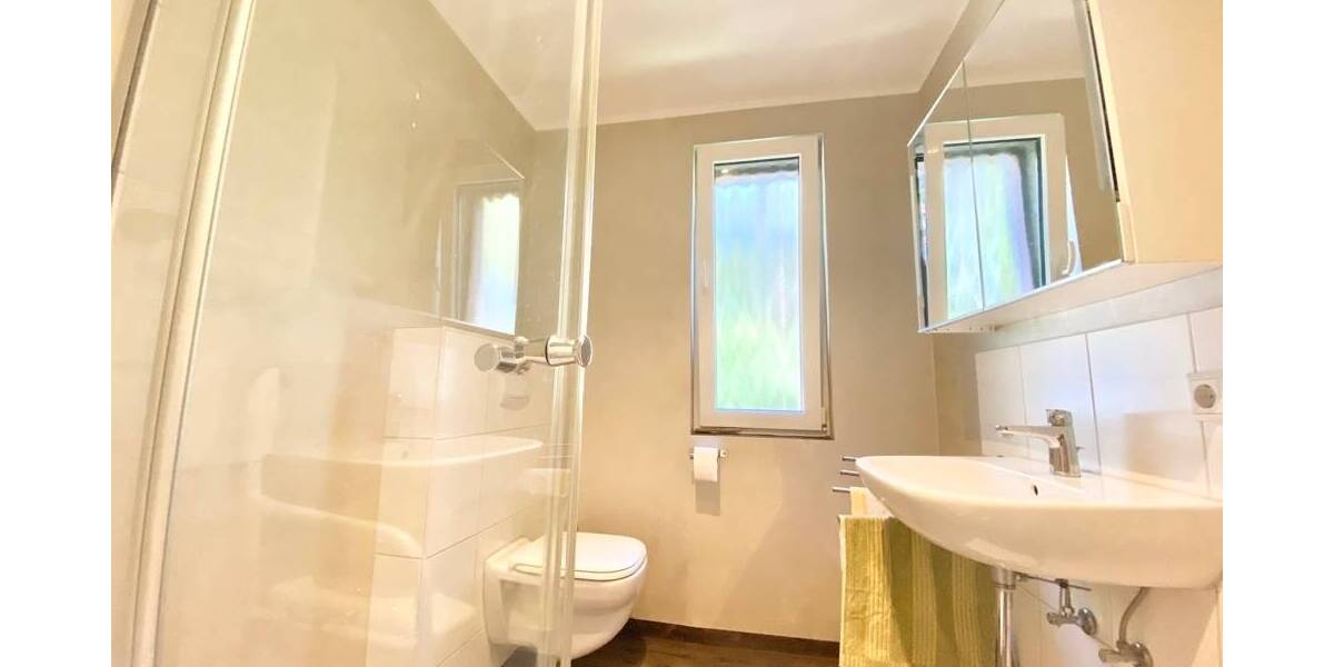 Mehrfamilienhaus, Wohnhaus Langenhagen / Engelbostel Engelbostel - 8 Zimmer, 215 m&sup2;, 525.000&euro; | Angebot:25677431