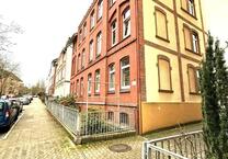Geschmackvolle 3-Raum-Hochpaterre-Wohnung mit EBK in Hannover