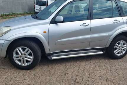 Toyota RAV4 128.800 km 7.200 &euro; Hemmingen 30966