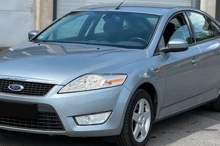 Ford Mondeo 188.000 km 2.250 &euro; Springe 31832