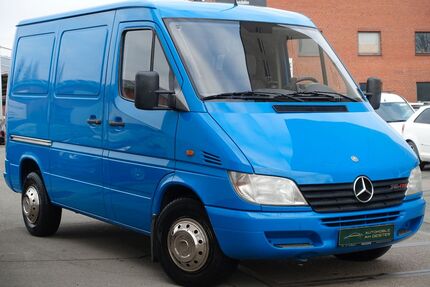 Mercedes-Benz Sprinter 195.030 km 12.990 &euro; Springe 31832