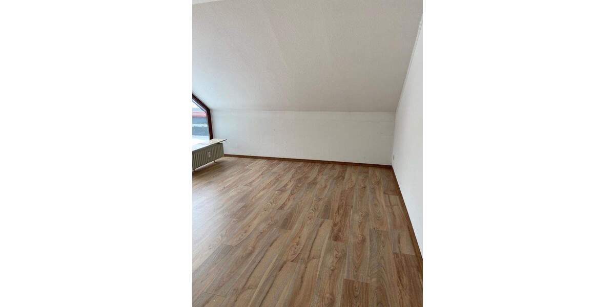 Etagenwohnung Garbsen Berenbostel - 2 Zimmer, 82 m&sup2;, 170.000&euro; | Angebot:24911255