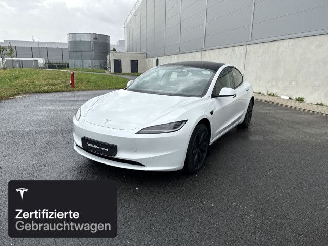 Tesla Model 3 18.219 km 41.400 € Hannover 30519