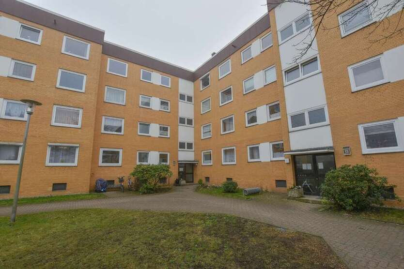 Wohnung zum Kaufen in Isernhagen 180.000 € 72 m²