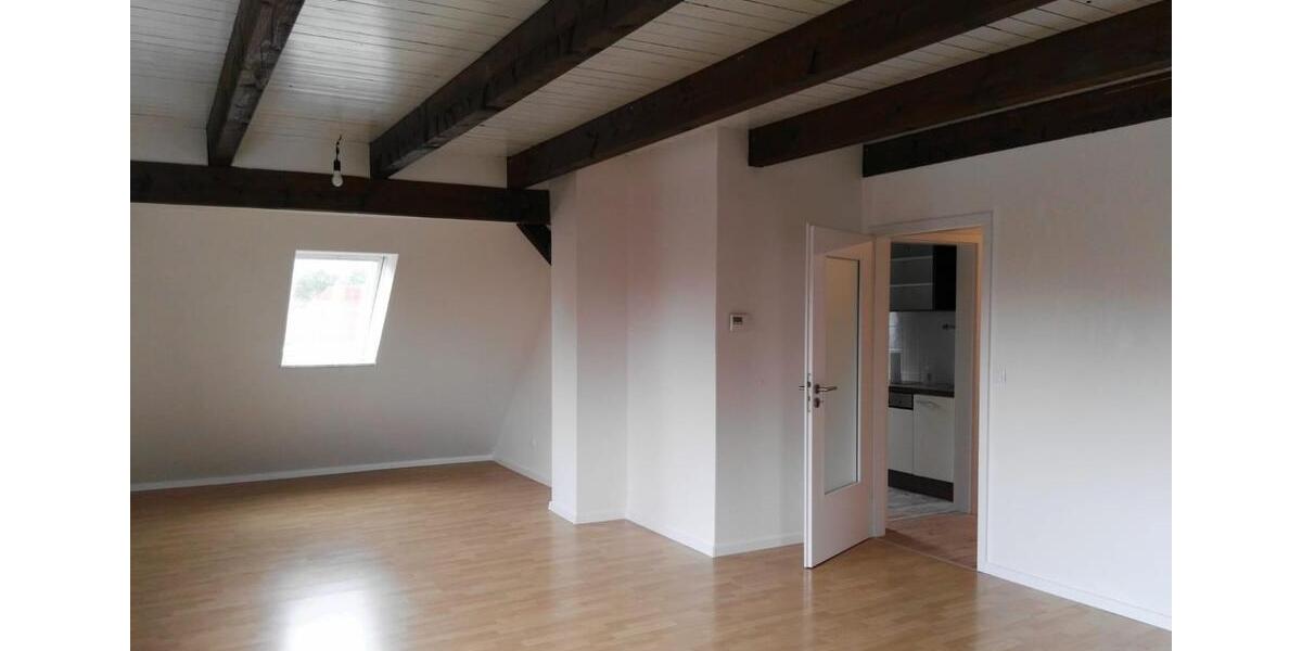 Maisonettenwohnung Algermissen - 6 Zimmer, 160 m&sup2;, 1.200&euro; | Angebot:24841248