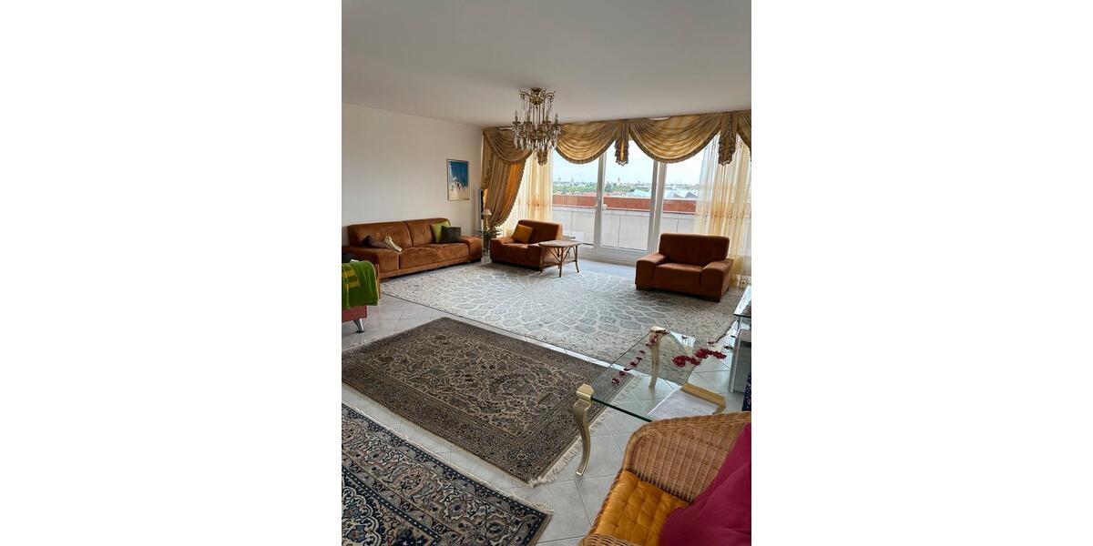 Einzigartige Penthouse Eigentumswohnung großzügig Aussicht 3 zimmer