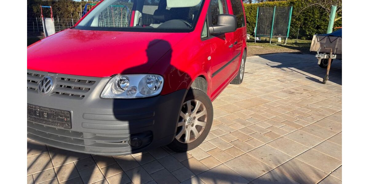 VW Caddy 227.250 km 1.990 &euro; Hannover 30179