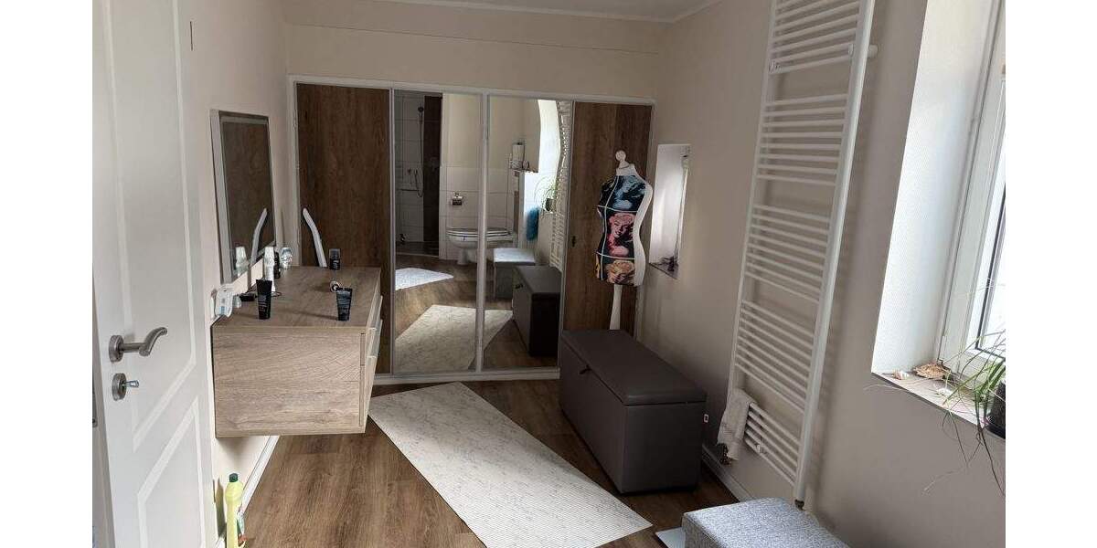 Mehrfamilienhaus, Wohnhaus Sehnde - 8 Zimmer, 185 m&sup2;, 630.000&euro; | Angebot:25770681