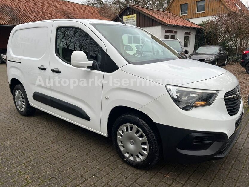 Opel Combo 136.000 km 8.499 € Isernhagen 30916