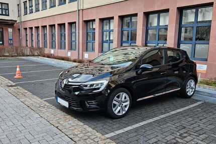 Renault Clio 70.200 km 9.750 &euro; Hannover 30177