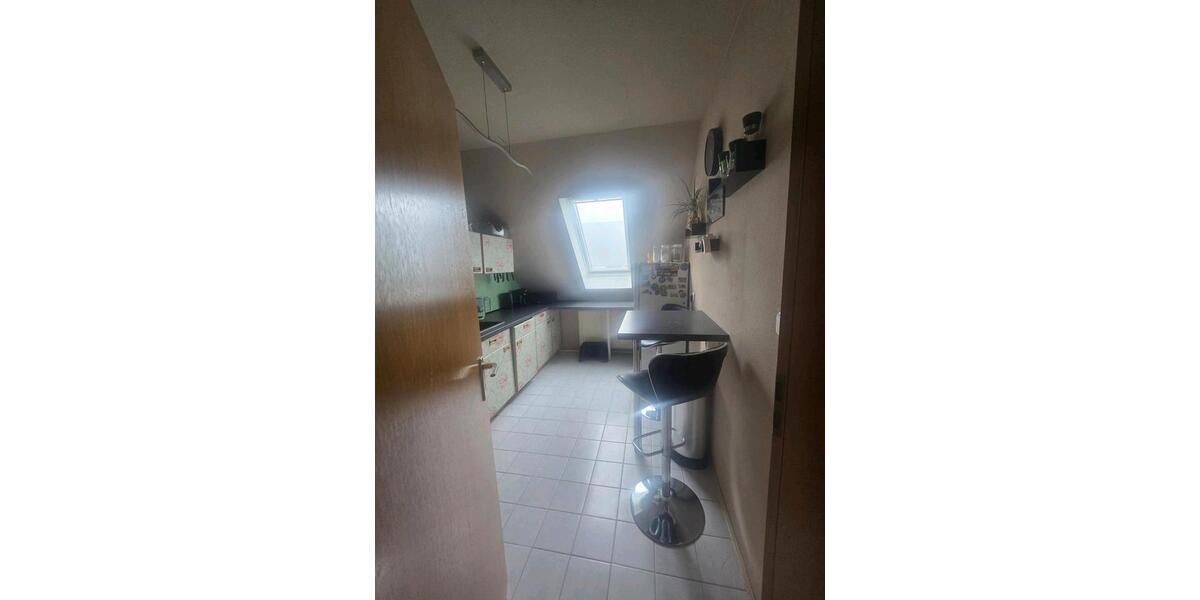 Dachgeschoßwohnung Bad Münder am Deister - 3 Zimmer, 74 m&sup2;, 785&euro; | Angebot:27587359