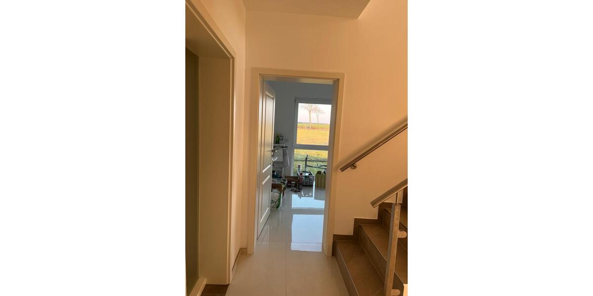 Doppelhaushälfte Langenhagen Engelbostel - 5 Zimmer, 153 m&sup2;, 2.500&euro; | Angebot:26380850