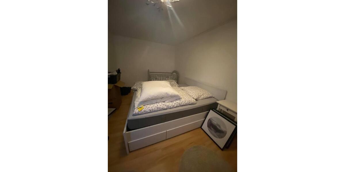 Etagenwohnung Langenhagen Brink - 2 Zimmer, 90 m&sup2;, 1.150&euro; | Angebot:26163162
