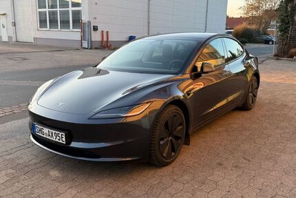 Tesla Model 3 83.000 km 30.900 &euro; Rodenberg 31552