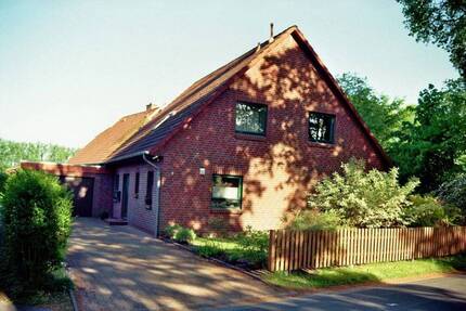 * RESERVIERT * Elegantes Einfamilienhaus, top gepflegt, energetisch optimiert