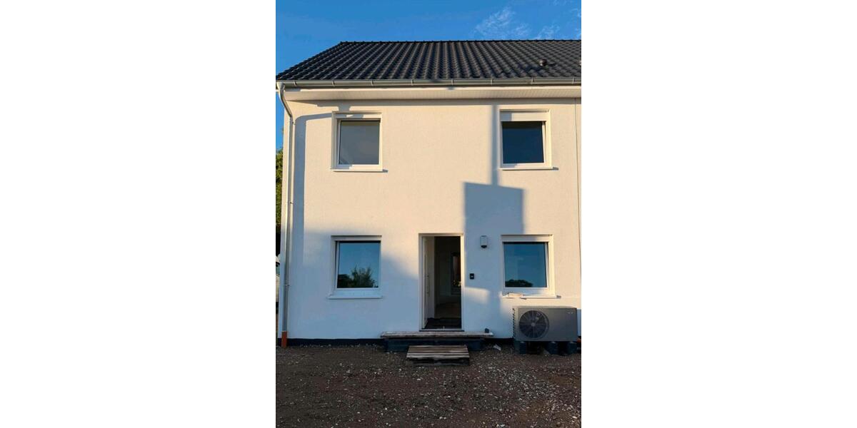 Doppelhaushälfte Pattensen - 5 Zimmer, 140 m&sup2;, 1.500&euro; | Angebot:27607068