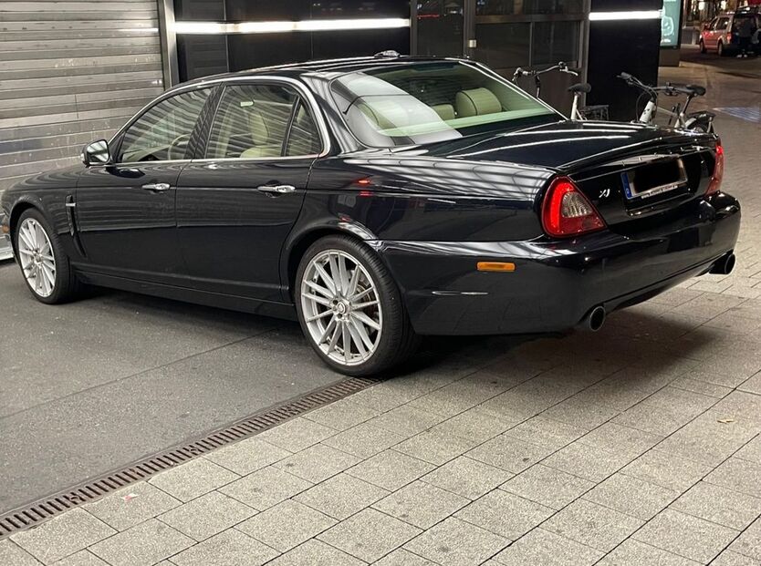 Jaguar XJ 285.000 km 5.000 € Hannover 30657