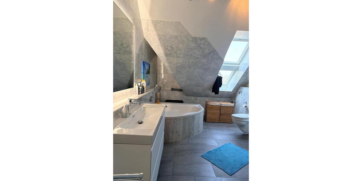 Maisonettenwohnung Hannover Döhren-Wülfel - 3 Zimmer, 220 m&sup2;, 2.595&euro; | Angebot:25590470