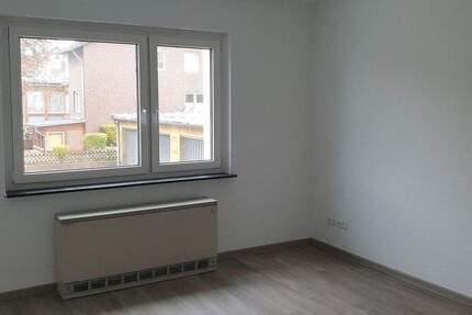 Hübsche, sanierte 3-Zimmer-Erdgeschoss-Wohnung in Langenhagen-Kaltenweide 3 zimmer