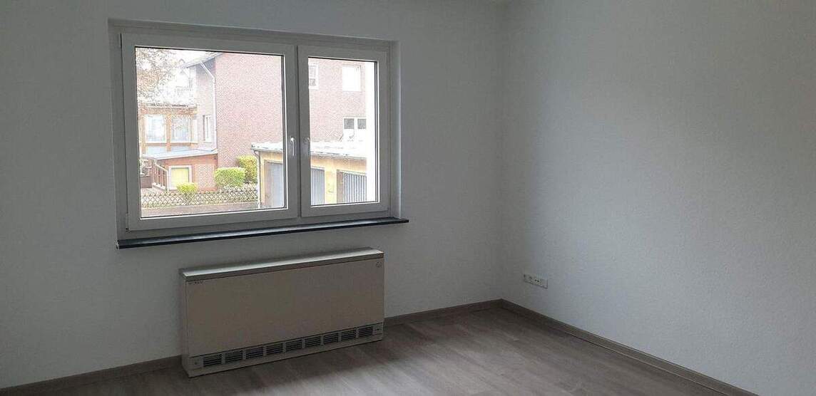 Hübsche, sanierte 3-Zimmer-Erdgeschoss-Wohnung in Langenhagen-Kaltenweide 3 zimmer