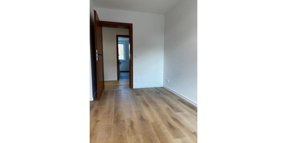 Etagenwohnung Hannover Misburg-Nord - 3 Zimmer, 67 m&sup2;, 980&euro; | Angebot:26376904