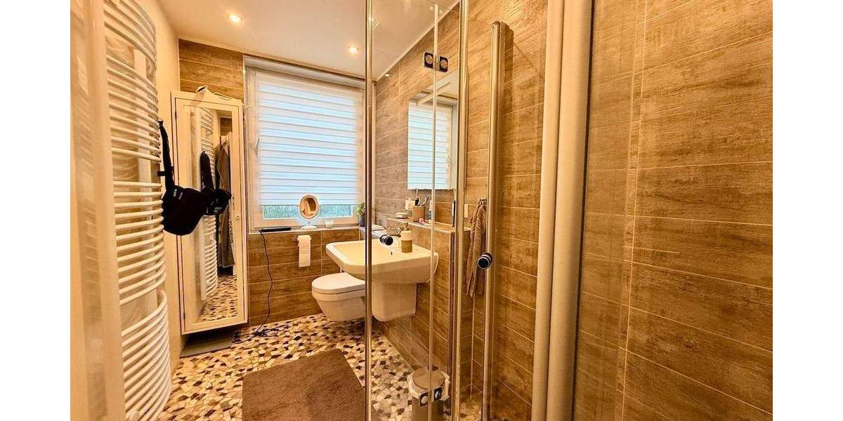 Mehr Möglichkeiten für individuelle Wohnideen: Mehrfamilienhaus mit vier Wohnungen in der Kernstadt 1 zimmer