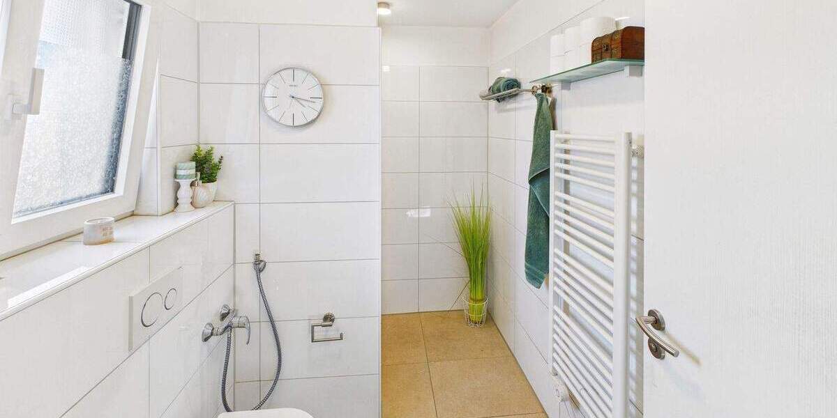 Einfamilienhaus Hannover Anderten - 5 Zimmer, 160 m&sup2;, 675.000&euro; | Angebot:25671352