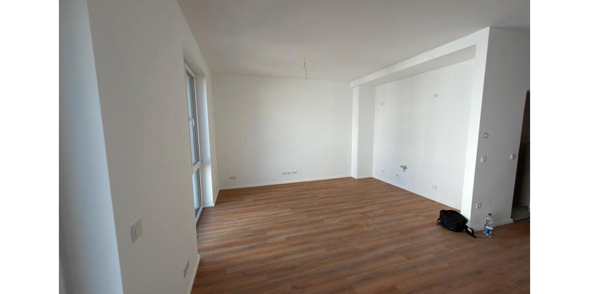 Etagenwohnung Hannover Nord - 2 Zimmer, 73 m&sup2;, 16&euro; | Angebot:25394109