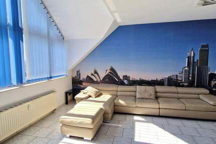 Moderne 4,5-Zimmer Wohnung, Traumhafte Aussicht, Garage, Provisionsfrei! 4 zimmer