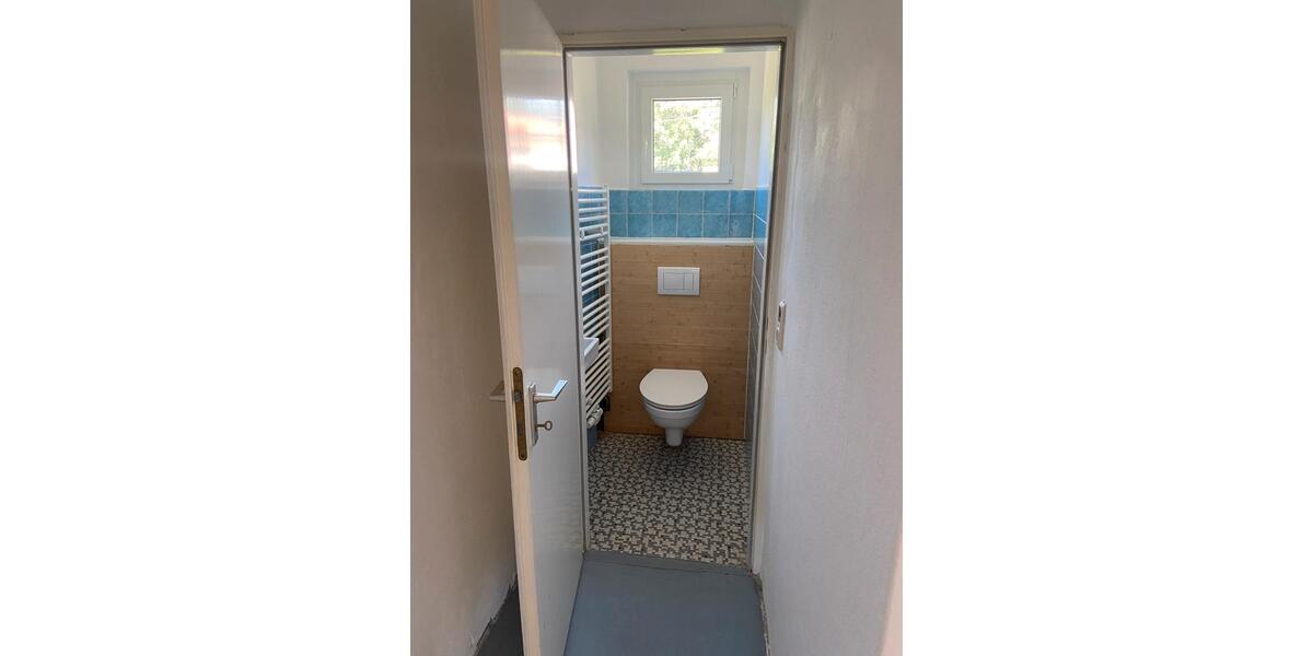 Einfamilienhaus Burgwedel - 7 Zimmer, 200 m&sup2;, 780.000&euro; | Angebot:27030022