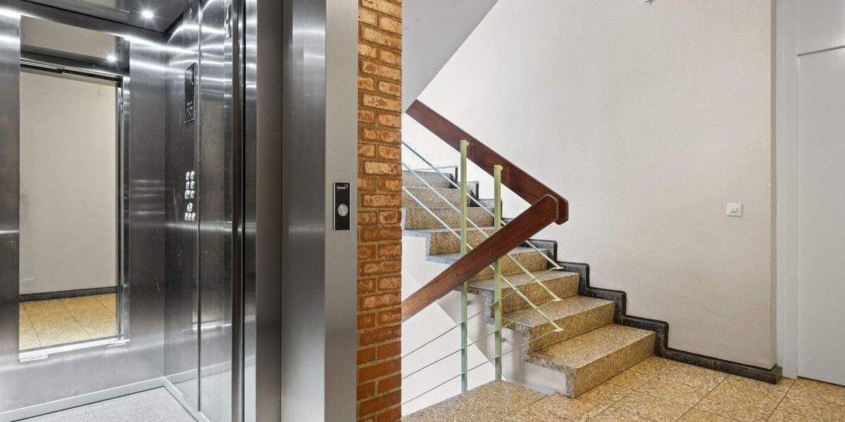 Etagenwohnung Hannover / Anderten Anderten - 4 Zimmer, 175 m&sup2;, 395.000&euro; | Angebot:25196775