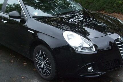 Alfa Romeo Giulietta 157.892 km 5.700 € Hannover 30173