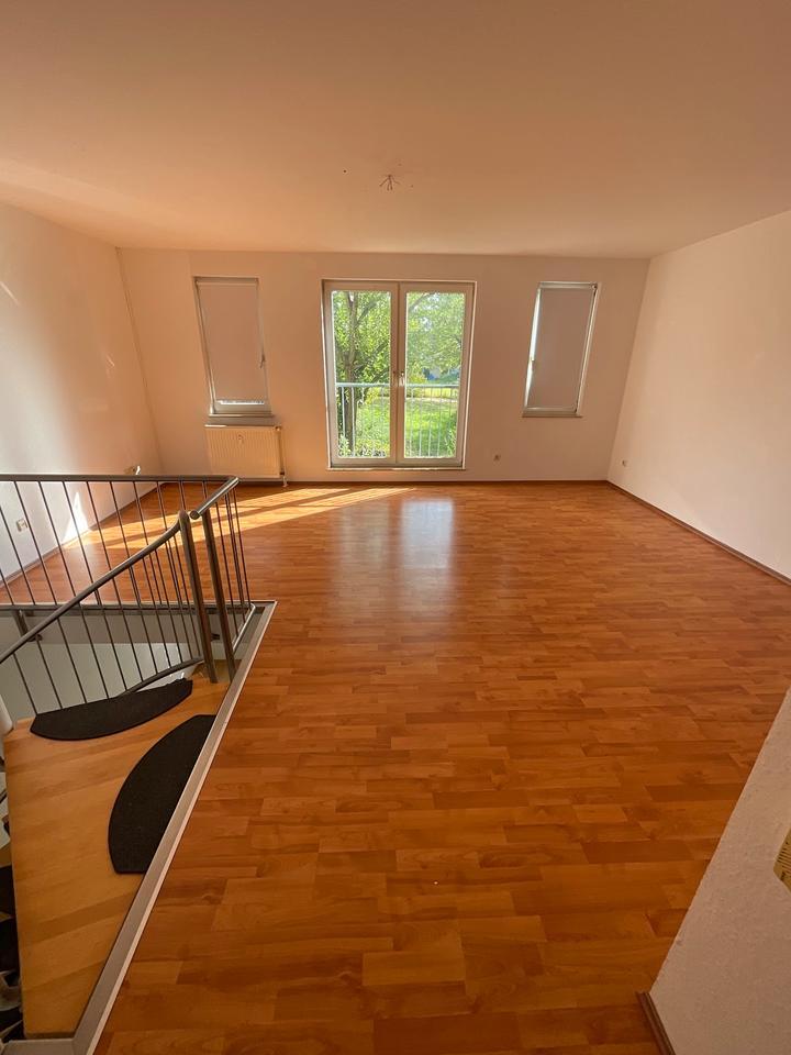 TOP Terrassenwohnung frei zimmer