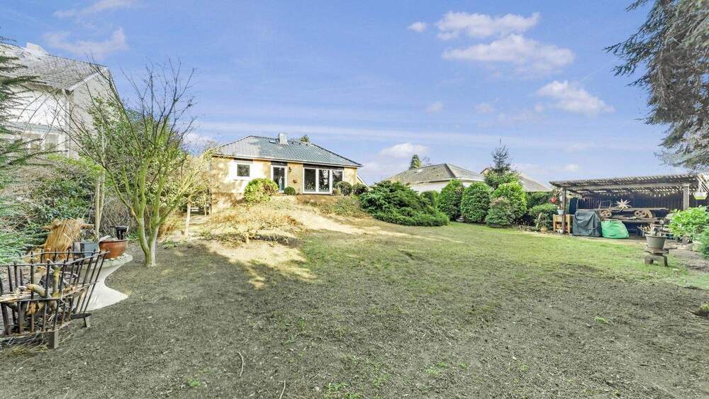 Bungalow Hannover Davenstedt - 5 Zimmer, 144 m&sup2;, 439.000&euro; | Angebot:25996579