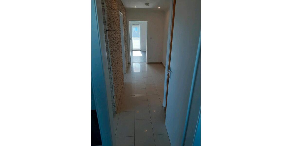 Etagenwohnung Burgdorf - 3 Zimmer, 73 m&sup2;, 805&euro; | Angebot:26387271